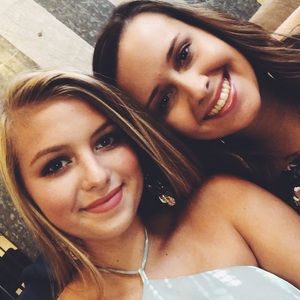 Meet your Posher, Molly